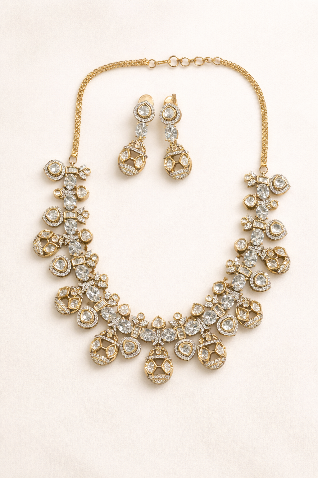 The Advika Heritage Regent Necklace