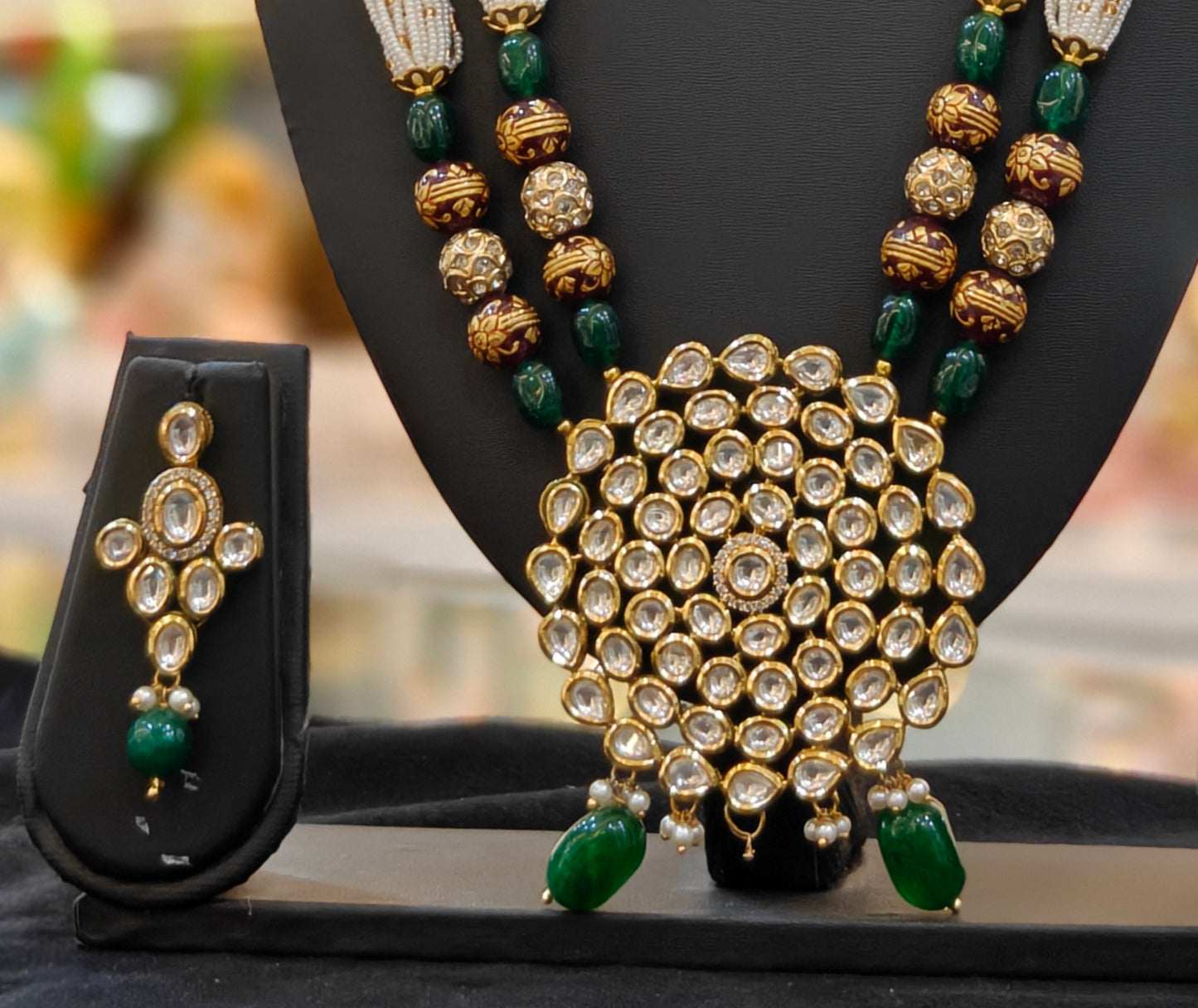 The Mandala Moon Pearl Haar