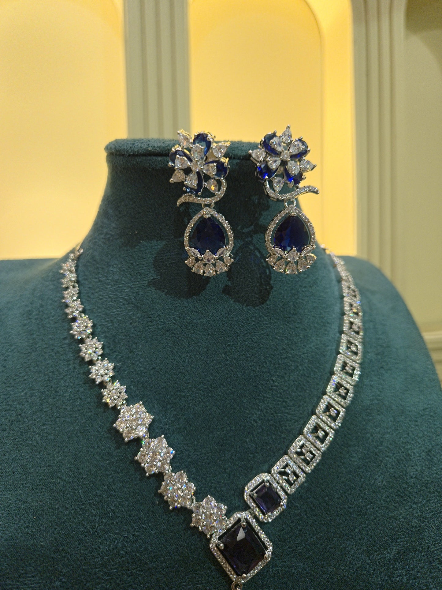 The Midnight Sapphire Grandeur Suite