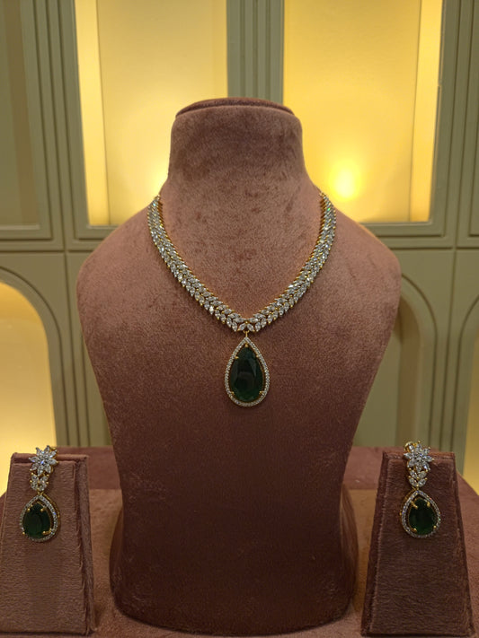 The Emerald Verdant Pear Suite