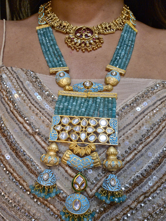 The Gaja-Lakshmi Heritage Bloom: A Matte Antique Bridal Suite