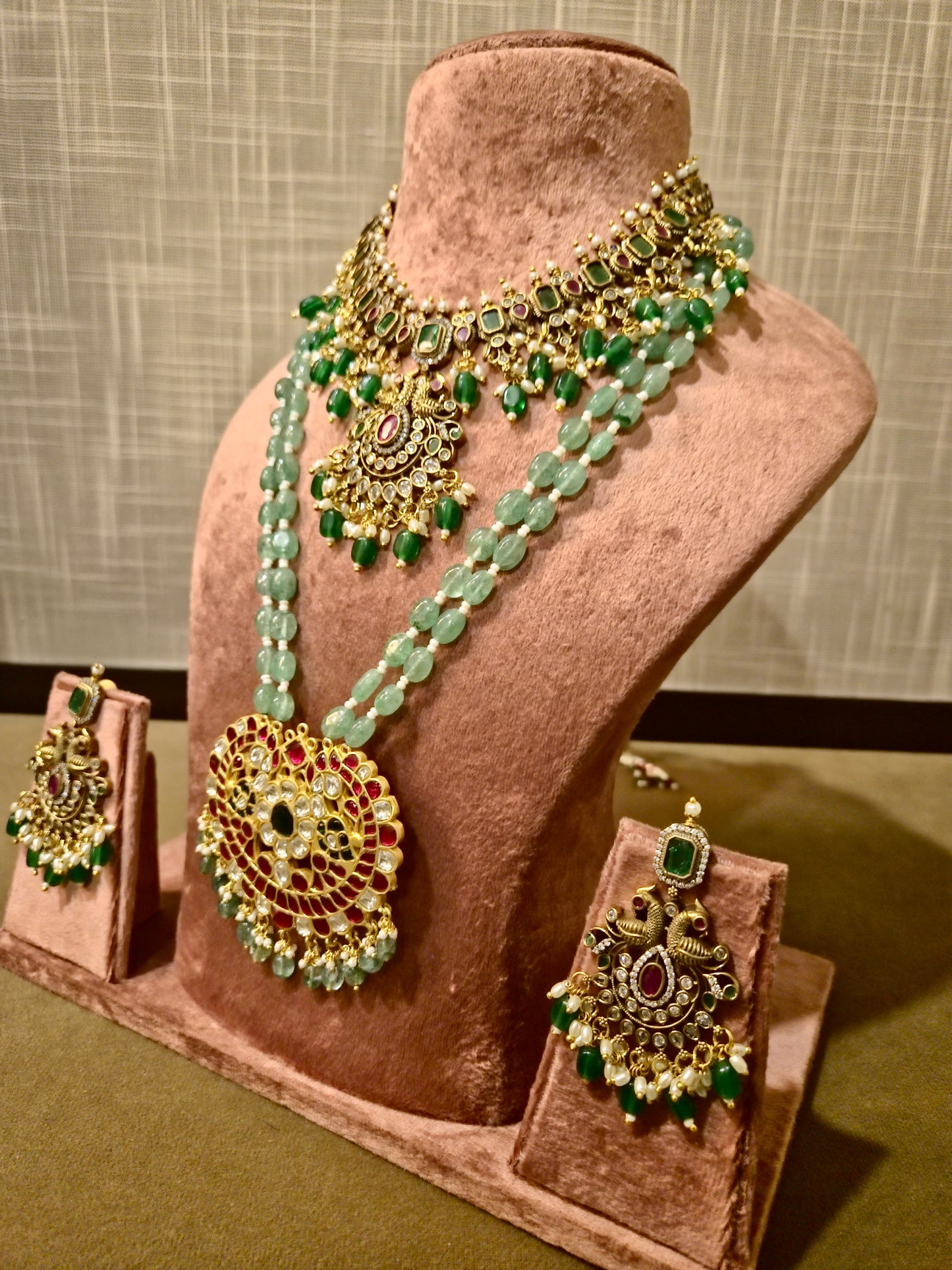 The Emerald Nizam Heritage: A Meenakari & Pearl Layered Suite
