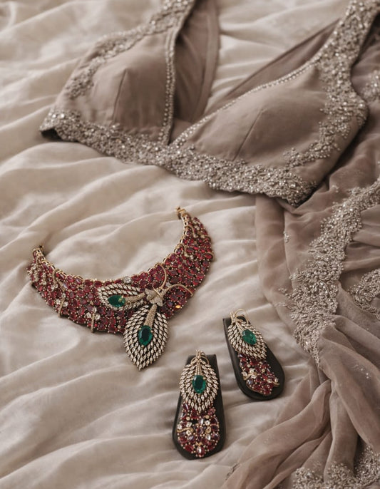 The Rubaiya Feathered Collar Set