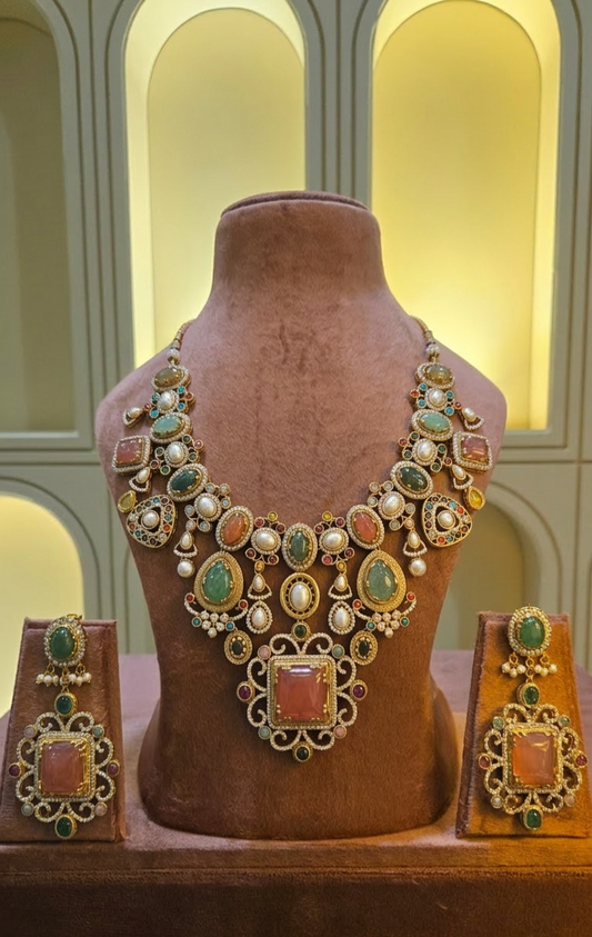 The Empress Aavya Multichrome Haar