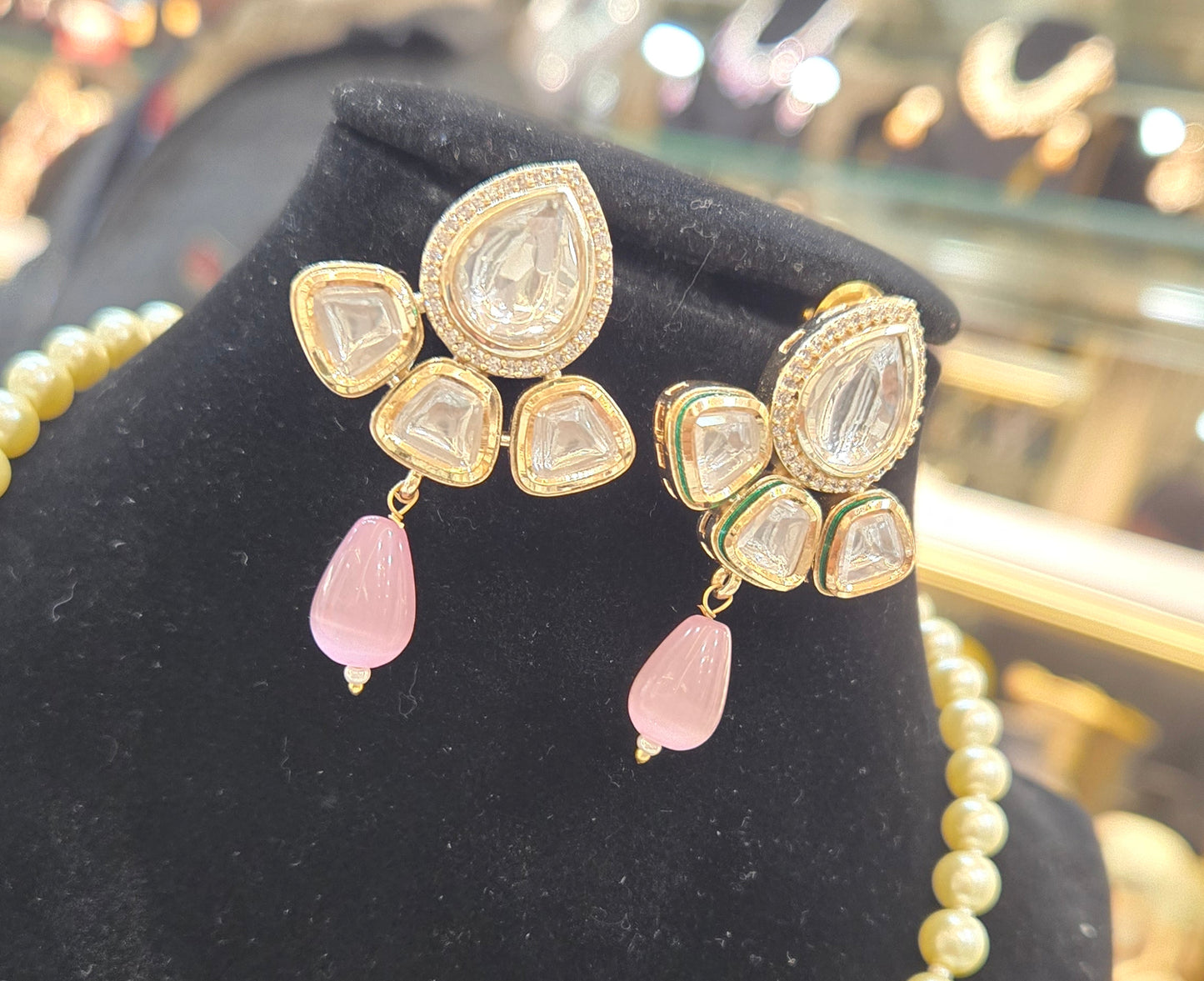 The Noor-E-Gul Heritage Regent Necklace