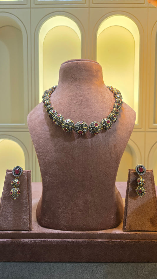 Midnight Crimson Heritage Necklace Set