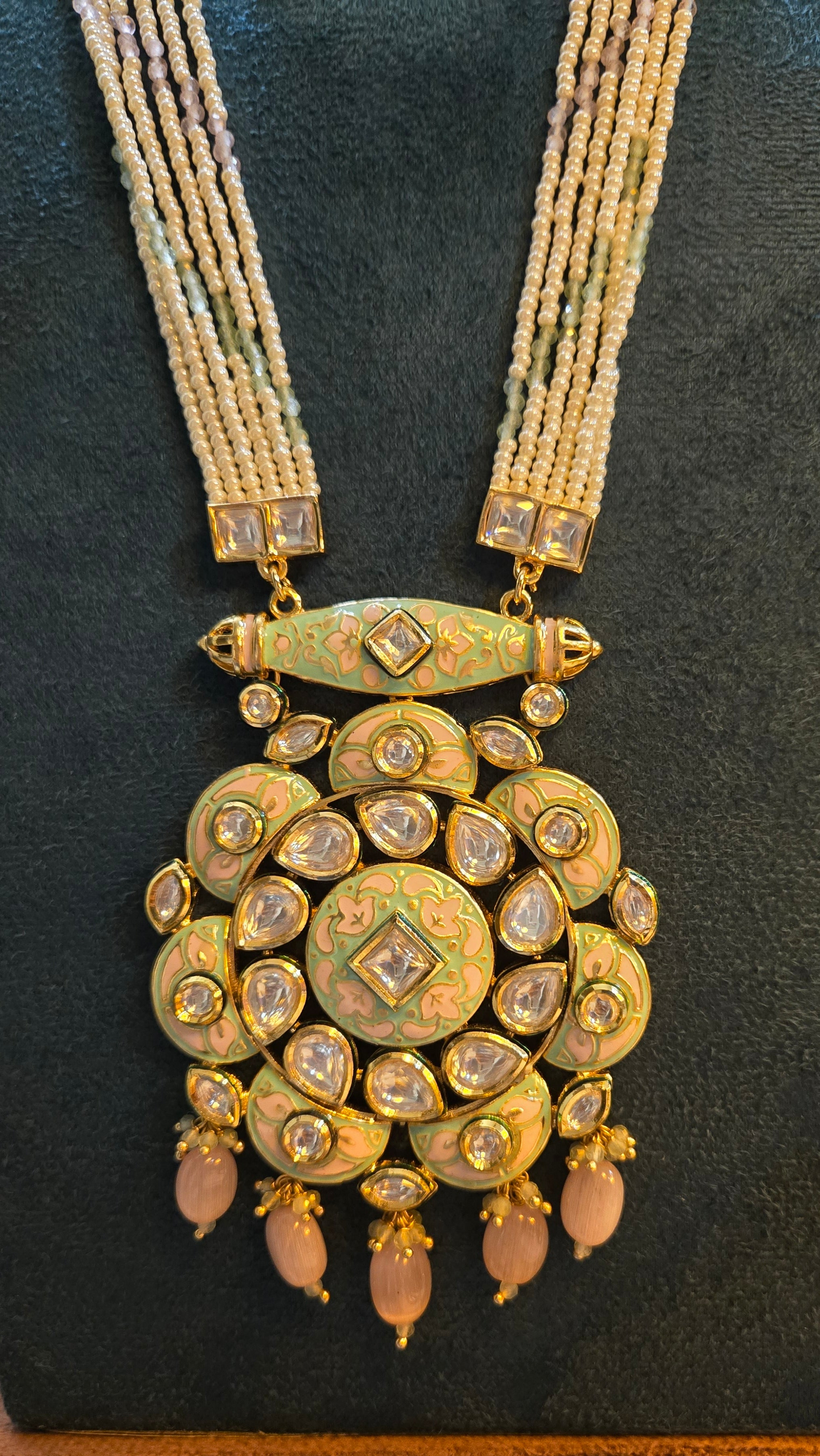 Noor-E-Meher Polki Pearl Pendant Set