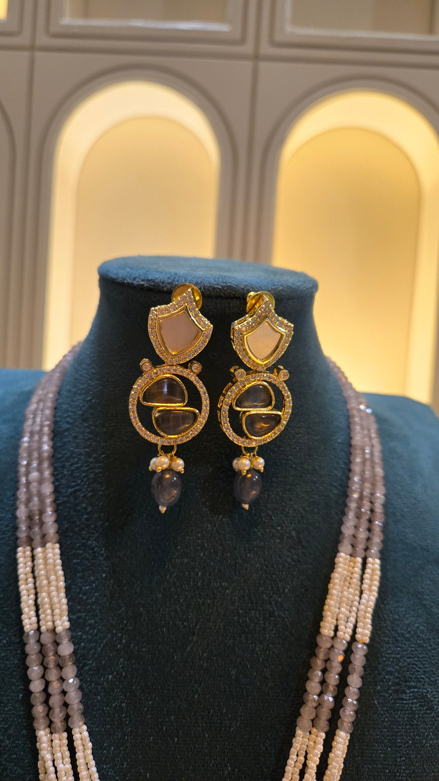 The Aura Smoky Quartz & Pearl Ensemble