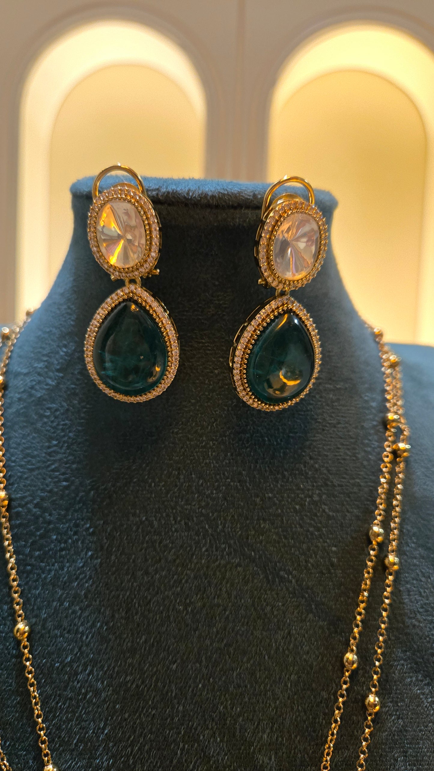 The Emerald-Elysian Heritage Regent Necklace