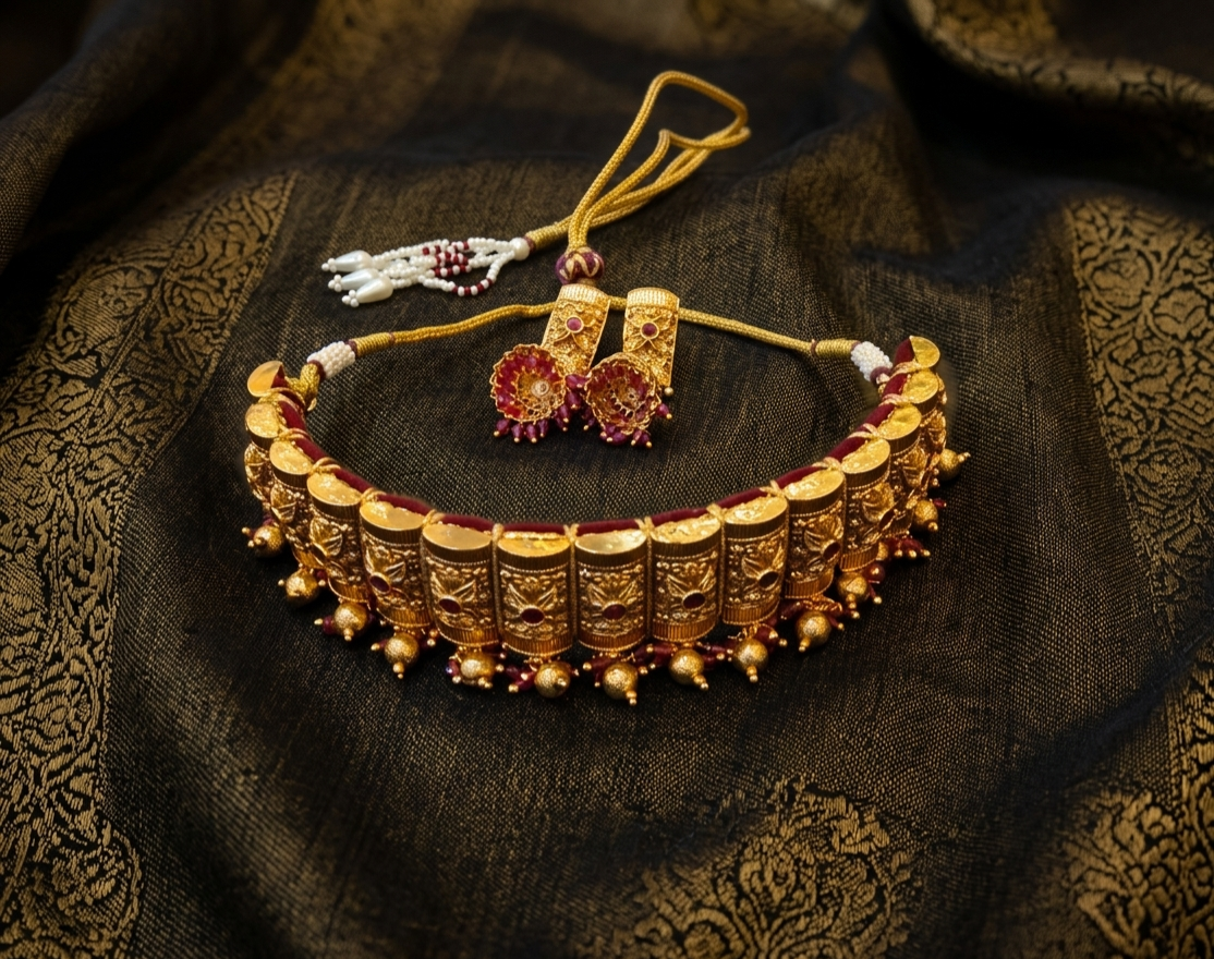 The Svarna Kriti Choker Set