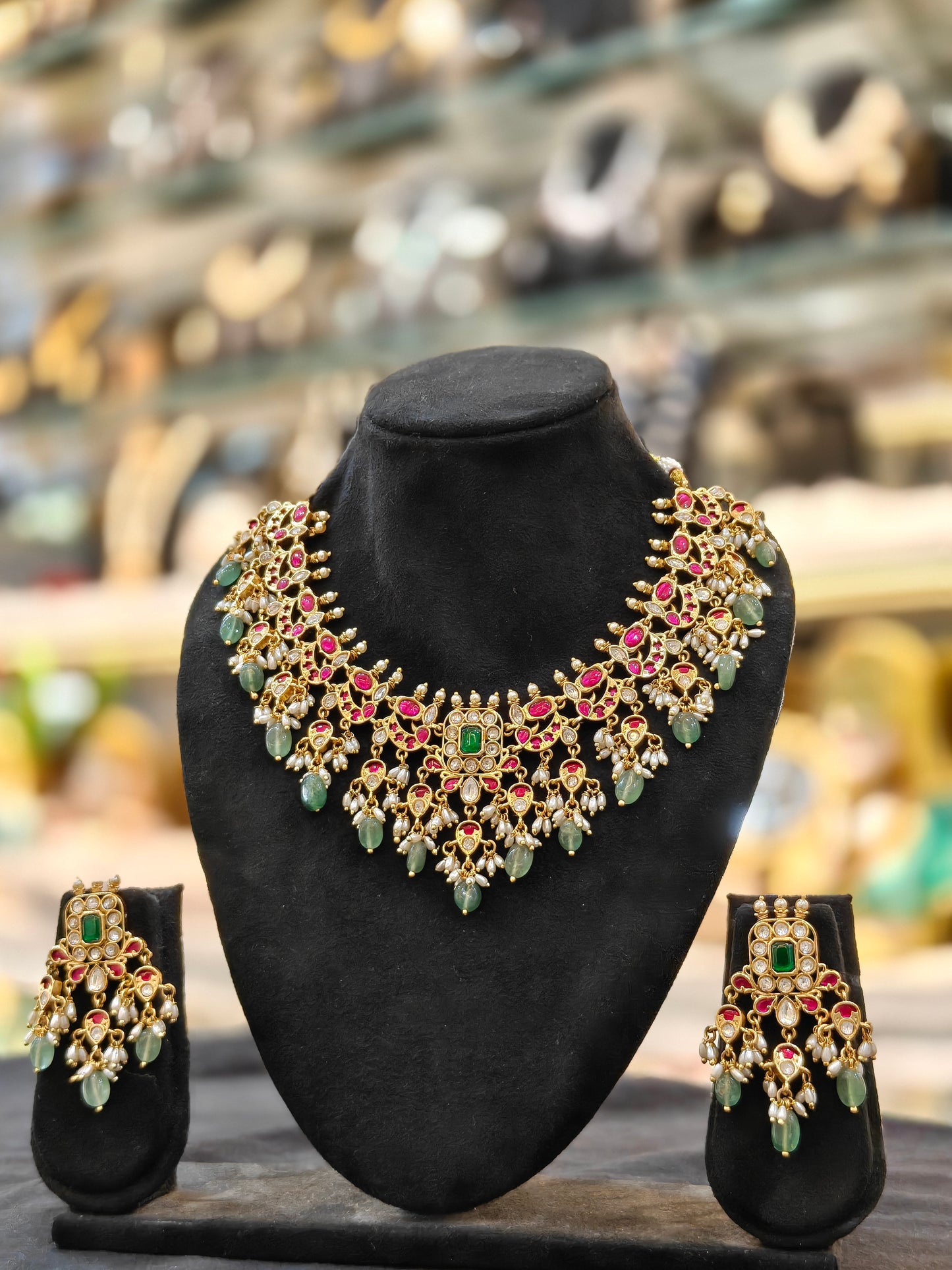 Emerald Rani Kundan Necklace Set