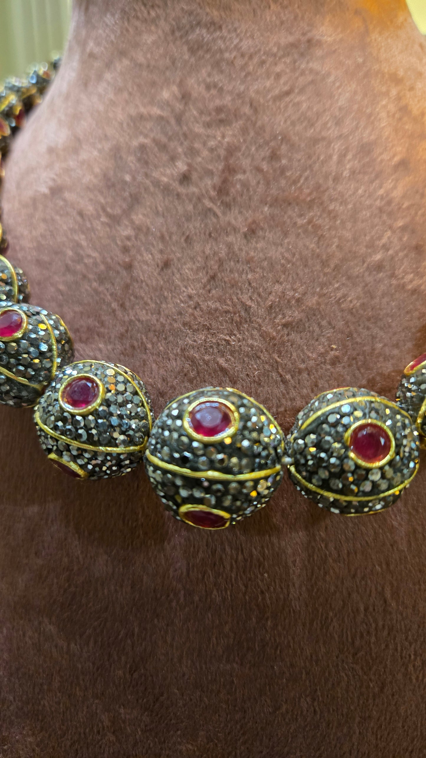 Midnight Crimson Heritage Necklace Set