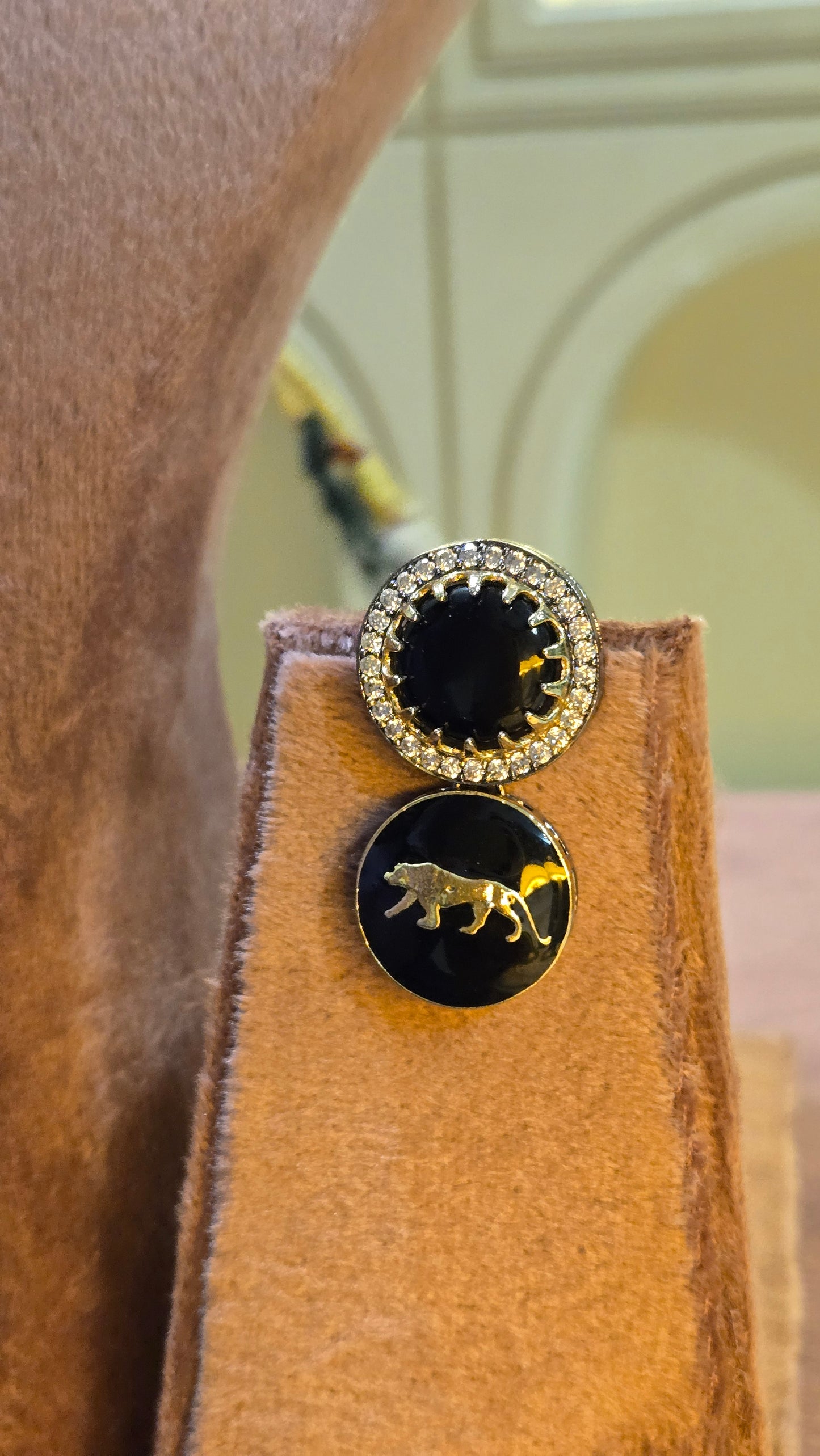 Royal Panther Noir Necklace Set